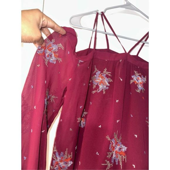 Ro & DE Women's Red W/ Green Blue Orange White Cross-stitch Accent Top,  M - Picture 2 of 7